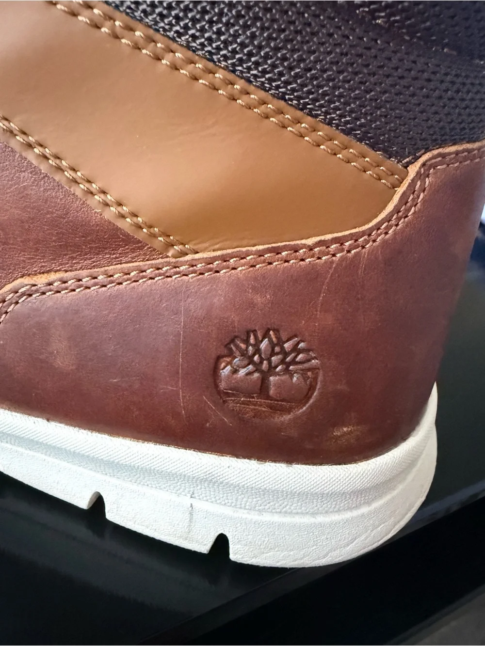 Timberland Men's Hoverlite Chestnut Brown Leather Boots with White Outsole